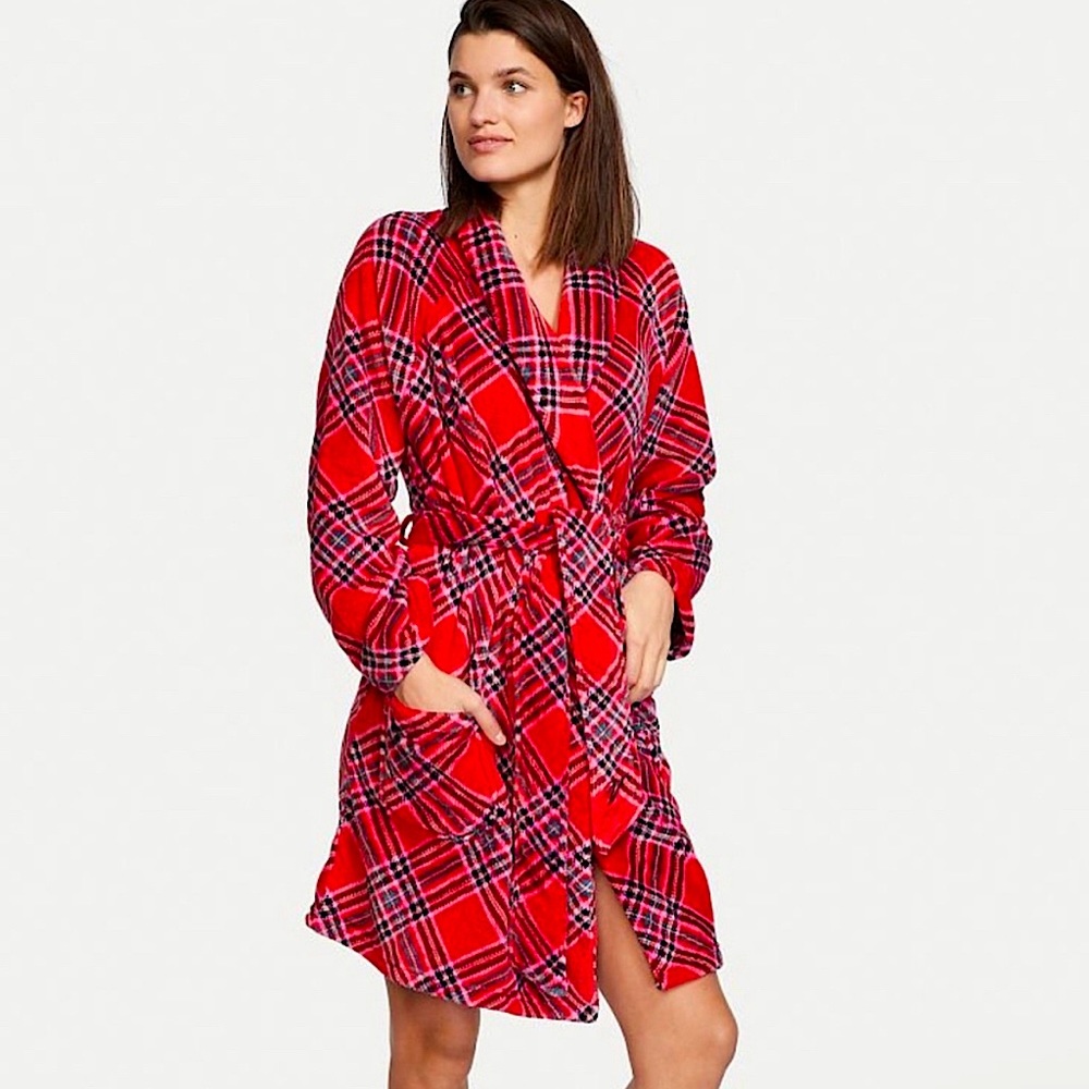 Victoria’s Secret Plaid Fleece Robe M/L